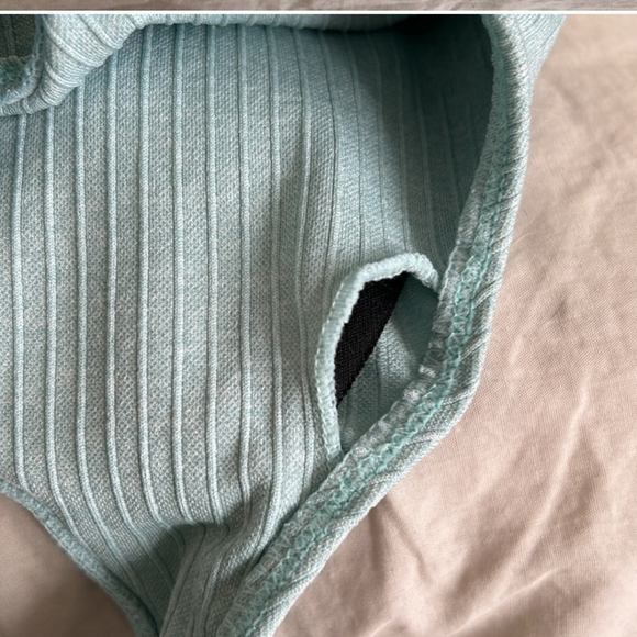 BNWT Astoria Activewear sports bra - M - Picture 4 of 4